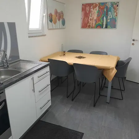 The Bosna River Lejlighed